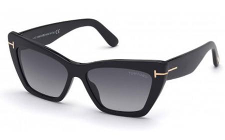 Tom Ford Wyatt FT0871/S 01B 56 Sunglasses | Glasses Station